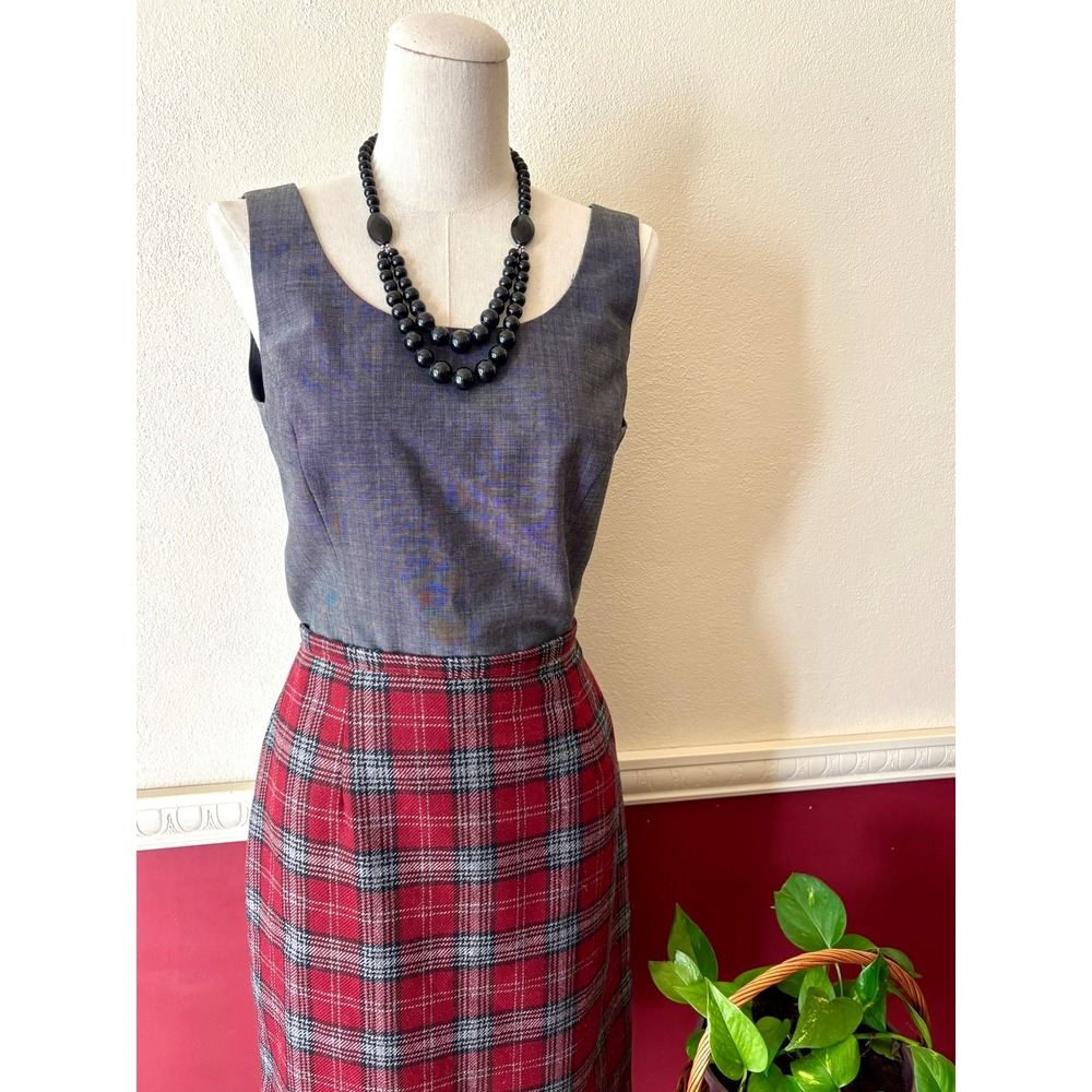 Vintage Kasper Gray Wool Blend Sleeveless Scoop Neck Shell Tank Top Lined Size 6